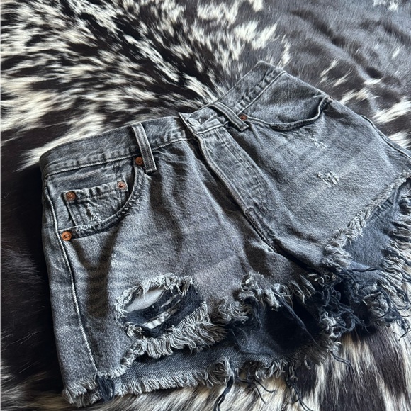 Levis Denim Shorts Black - Picture 5 of 5